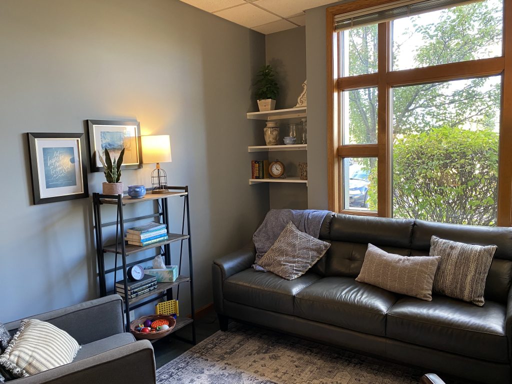 At Wellspring Center for Counseling, we want you to feel welcomed and empowered on your first visit. 